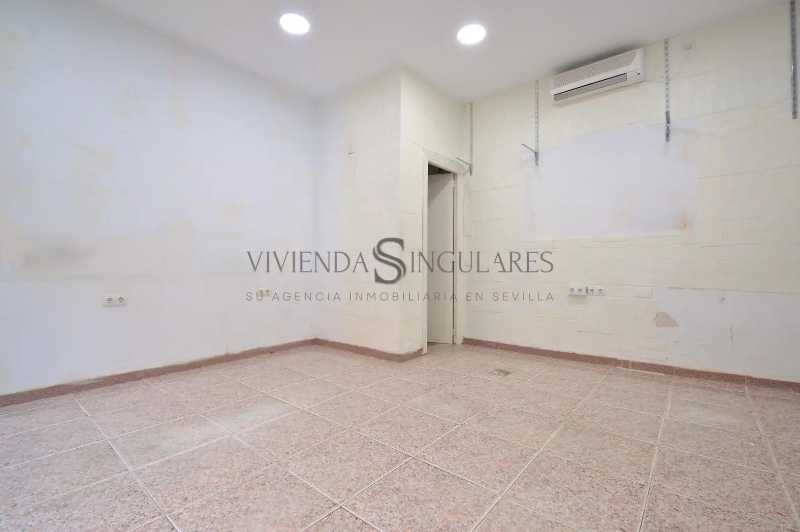 Local en venta en Sevilla con Aire acondicionado