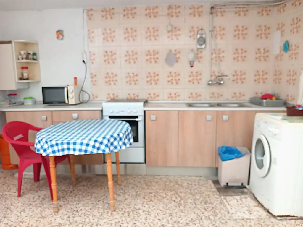 Kitchen of Houses for sale in Calles  with Private garden, Terrace and Storage room