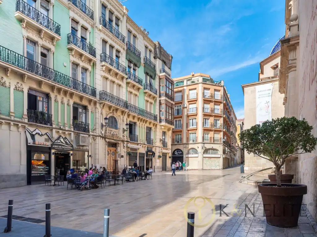 Piso con terraza en venta en Plaza Abad Penalva, imagen 2