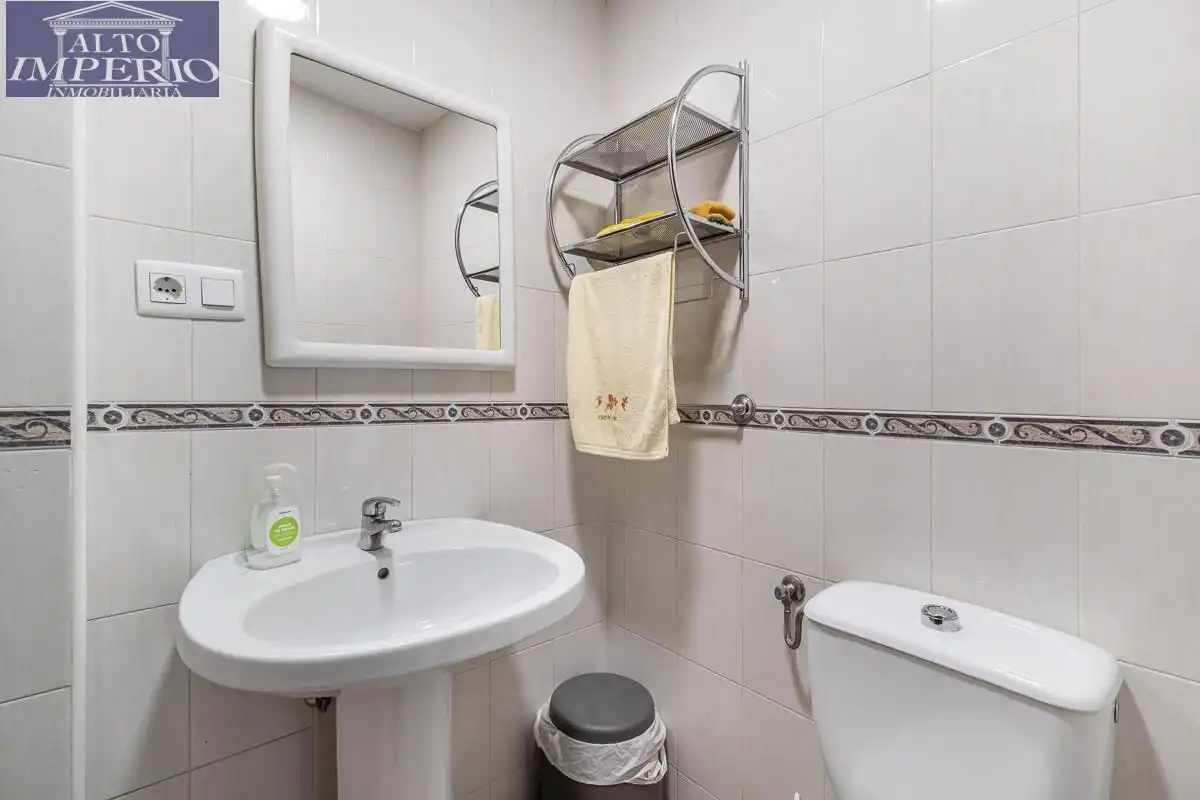 Flat with lift for sale in Calle GUARNON, imagen 19
