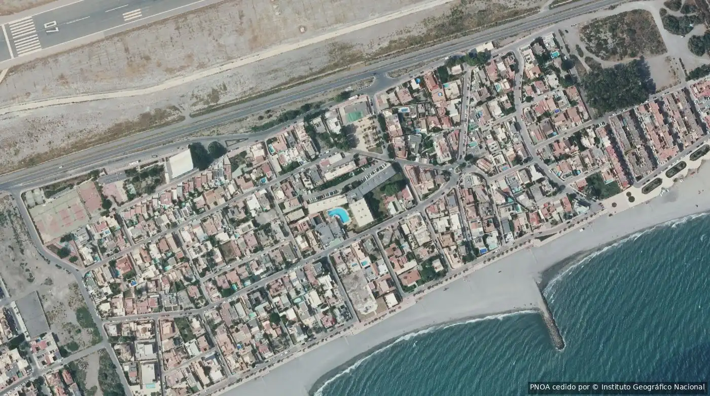 Piso en venta en Costacabana - Loma Cabrera