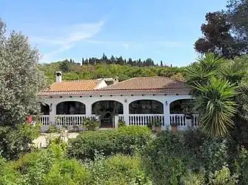Vista exterior de Casa o chalet en venta en San Martín del Tesorillo con Terraza