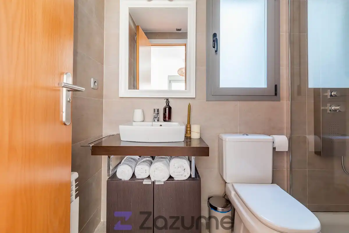Flat for rent in C. del Divino Redentor, Valdeacederas