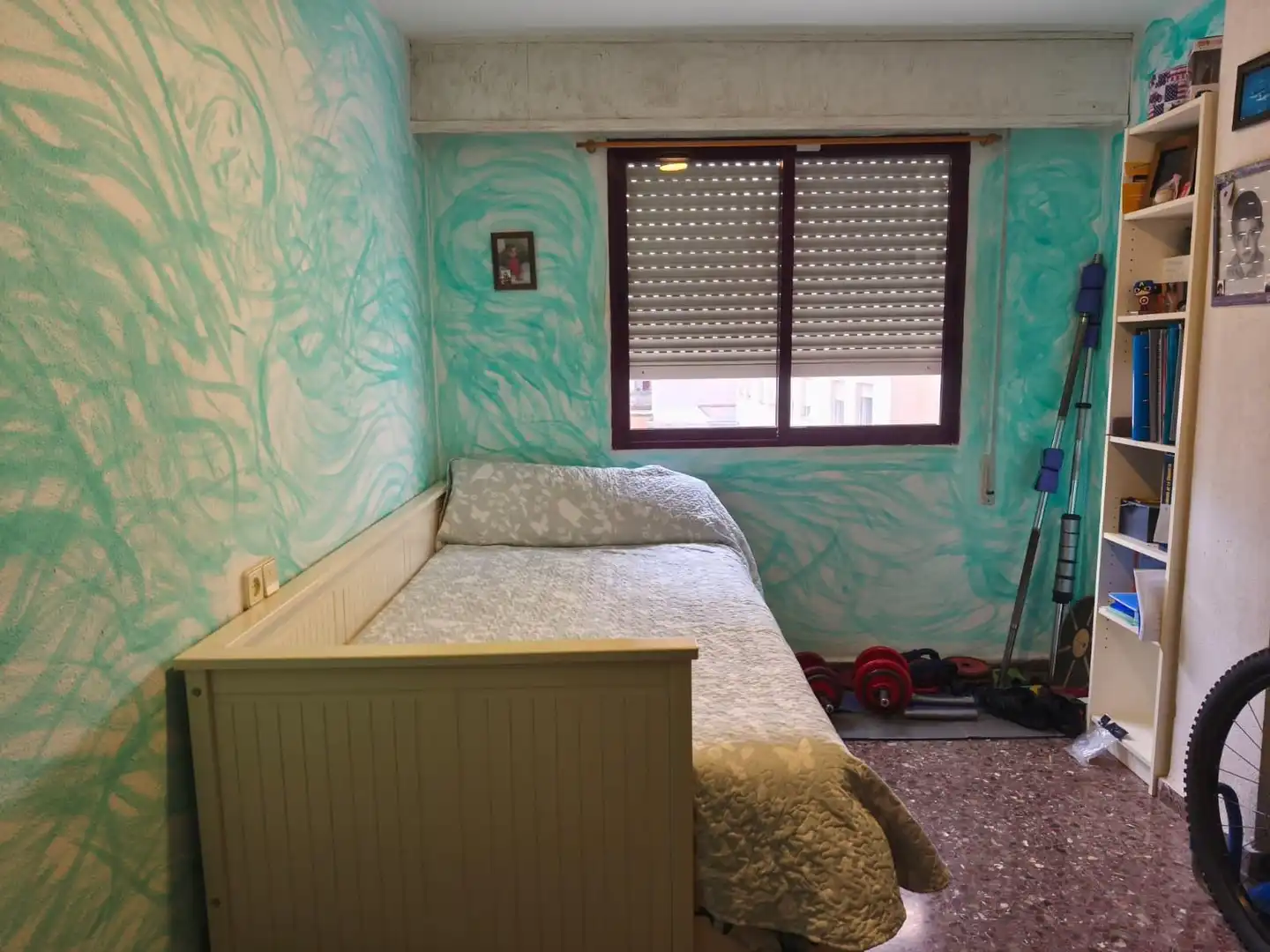 Schlafzimmer von Wohnung zur Miete in Gandia mit Klimaanlage, Möbliert und Balkon