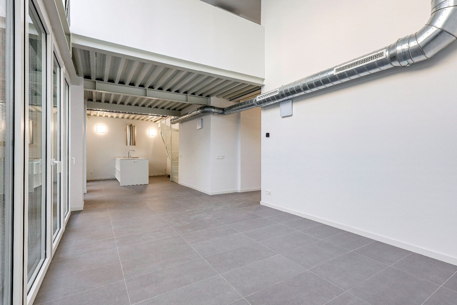 Flat to rent in  Barcelona Capital  with Air Conditioner, Heating and Terrace