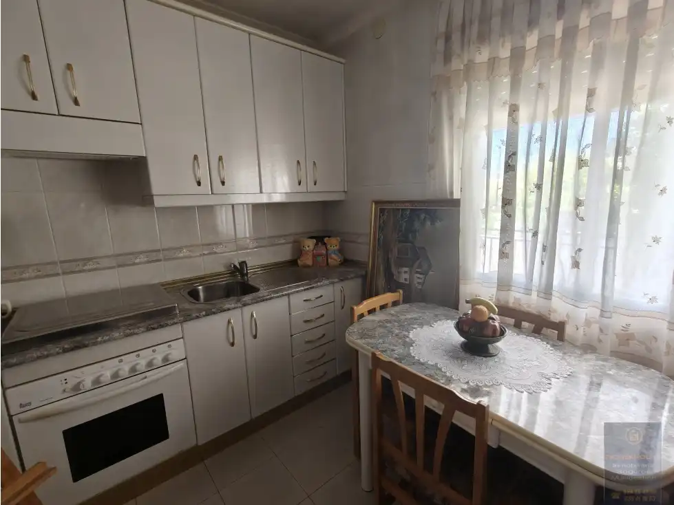 Kitchen of Houses for sale in Casarrubios del Monte  with Terrace and Furnished