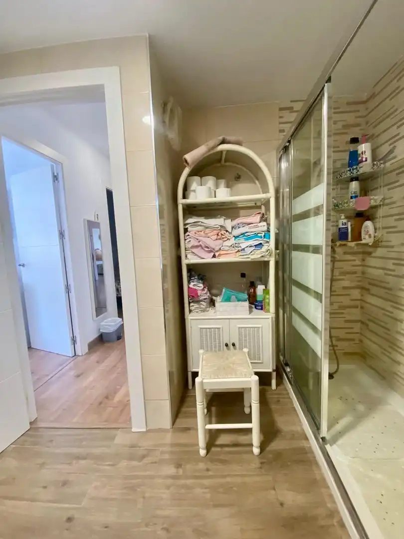 Baño de Piso en venta en Málaga con Aire acondicionado, Calefacción y Terraza