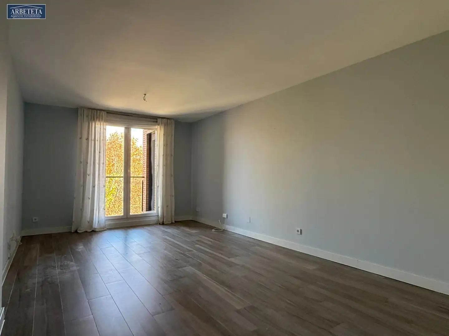 Habitación de Piso en venta en Guadalajara con Calefacción y Balcón