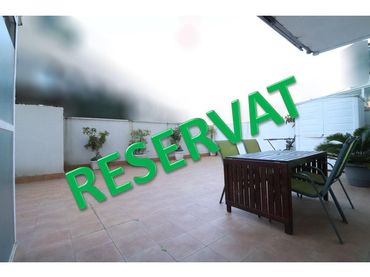 Flat with lift for sale in Centre - Sant Oleguer