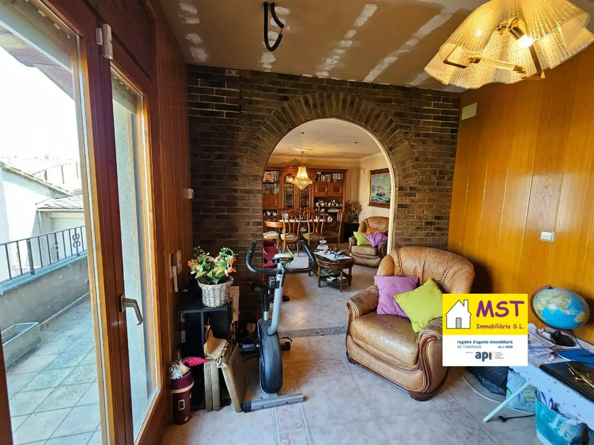 Duplexes for sale in Gironella  with Air Conditioner, Heating and Terrace