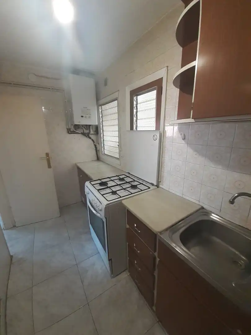 Cocina de Piso en venta en Barcelona con Calefacción