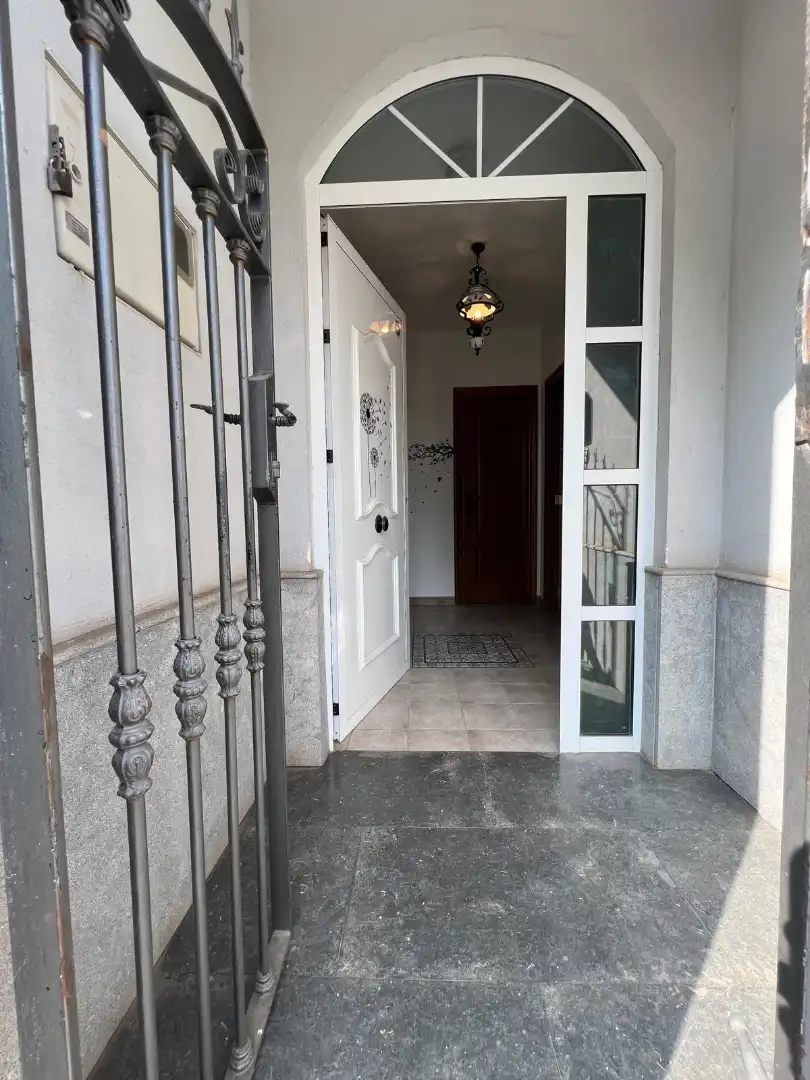 Casa o xalet en venda en Rafelbuñol / Rafelbunyol amb Calefacció, Terrassa i Traster