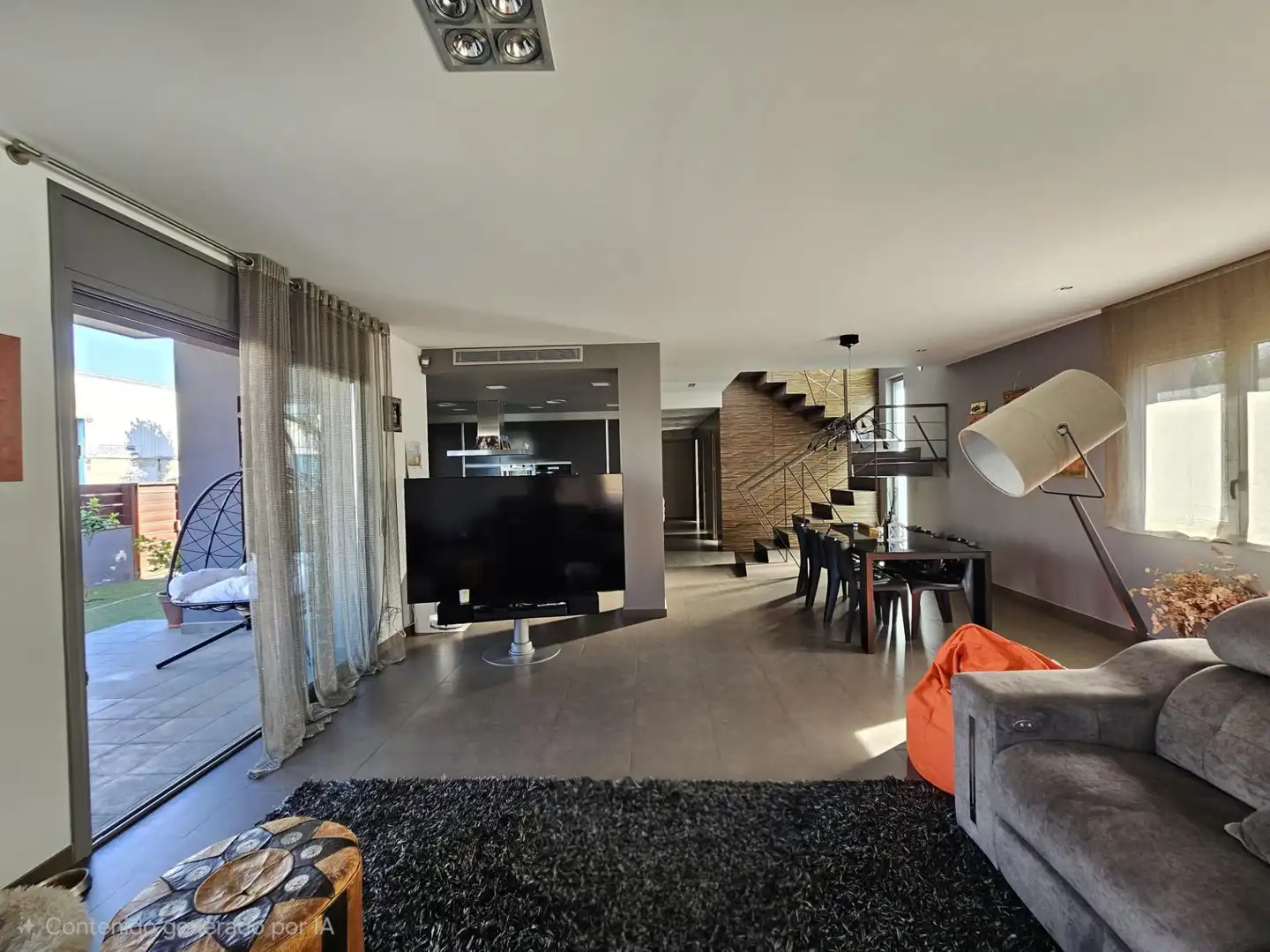 Sala d'estar de Casa o xalet en venda en Vilablareix amb Aire condicionat i Calefacció