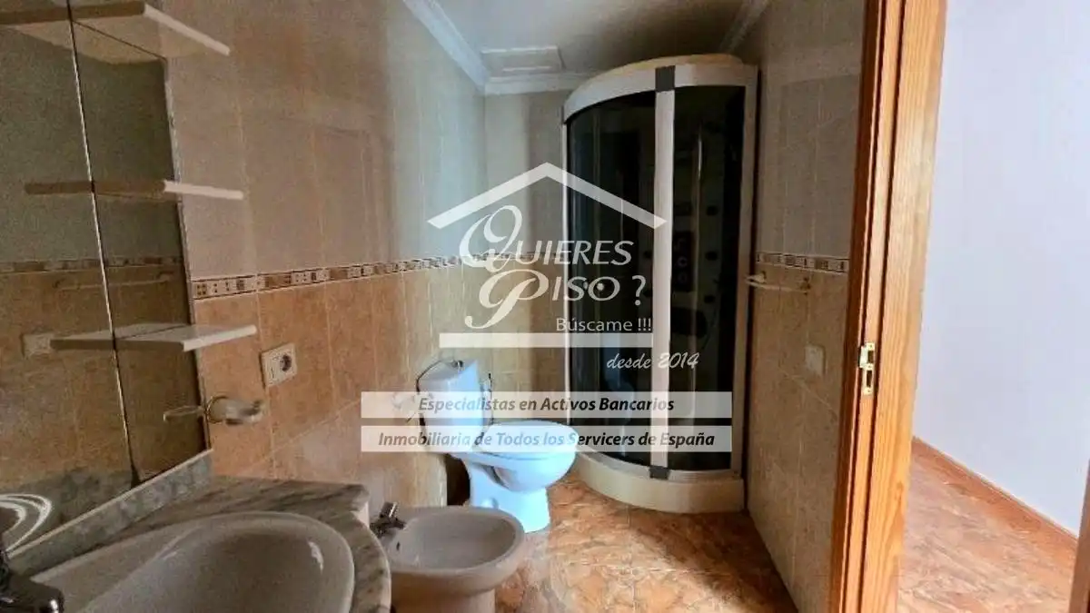 Baño de Piso en venta en Santa Lucía de Tirajana