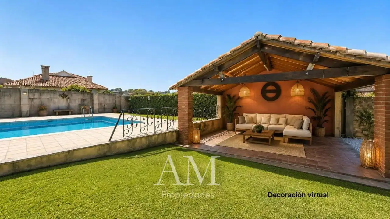 Terrassa de Casa o xalet en venda en Vigo  amb Calefacció, Jardí privat i Terrassa