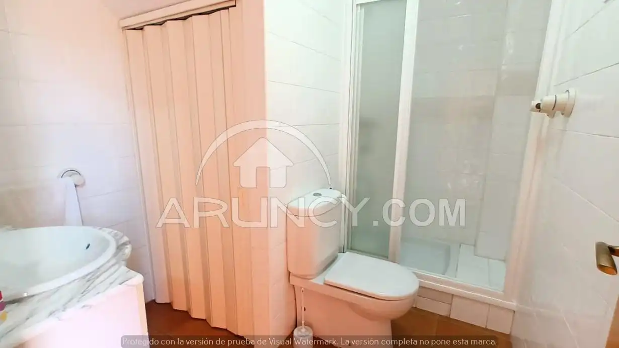 Bany de Casa o xalet en venda en Alcalá de Guadaira amb Aire condicionat, Jardí privat i Terrassa