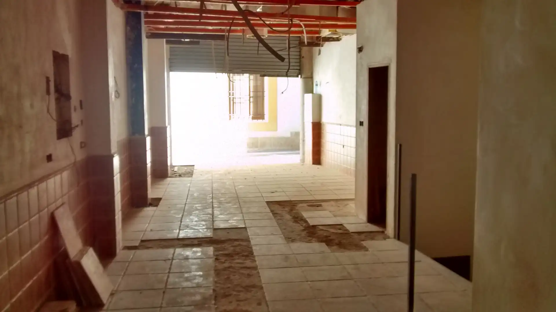 Local comercial de lloguer a Calle Colmenarico 1, imagen 6