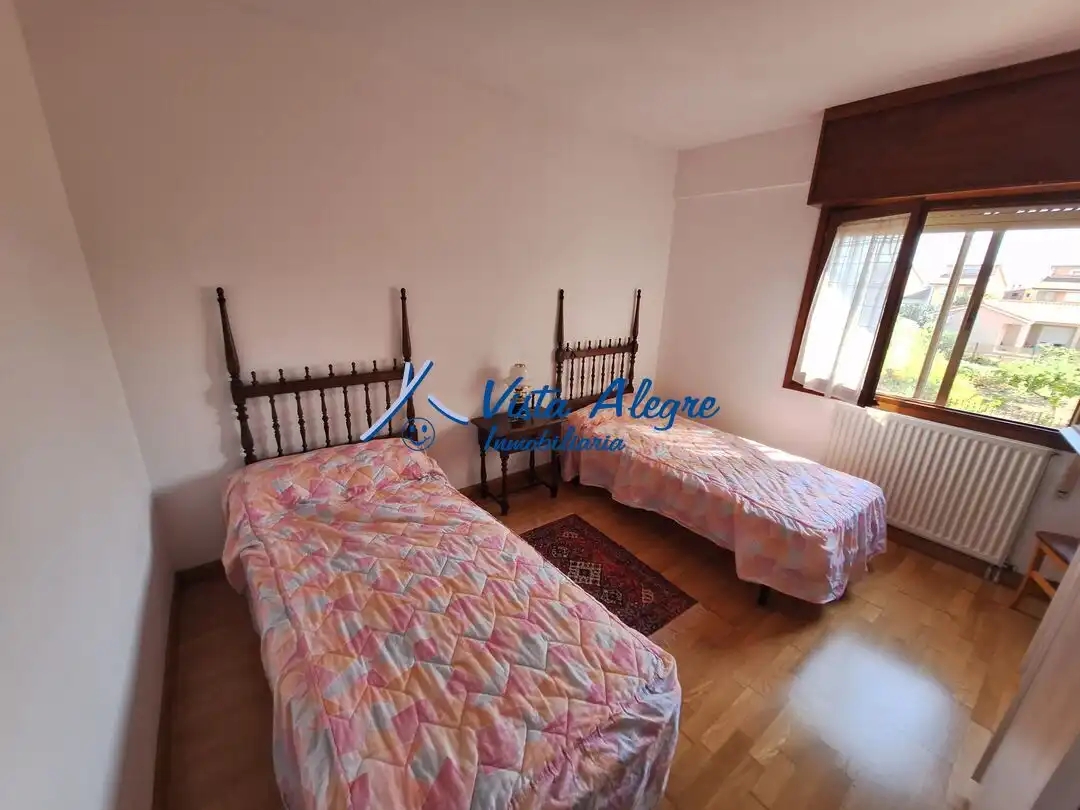 Bedroom of Flat for sale in Cuzcurrita de Río Tirón  with Heating and Furnished