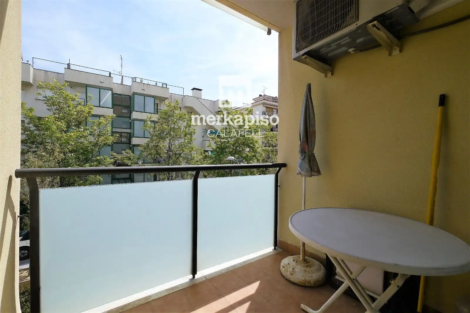 Terraza de Piso en venta en Calafell con Aire acondicionado, Terraza y Piscina