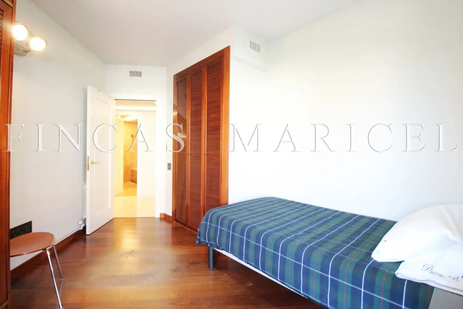 Bedroom of Flat for sale in Sitges  with Air Conditioner, Heating and Storage room