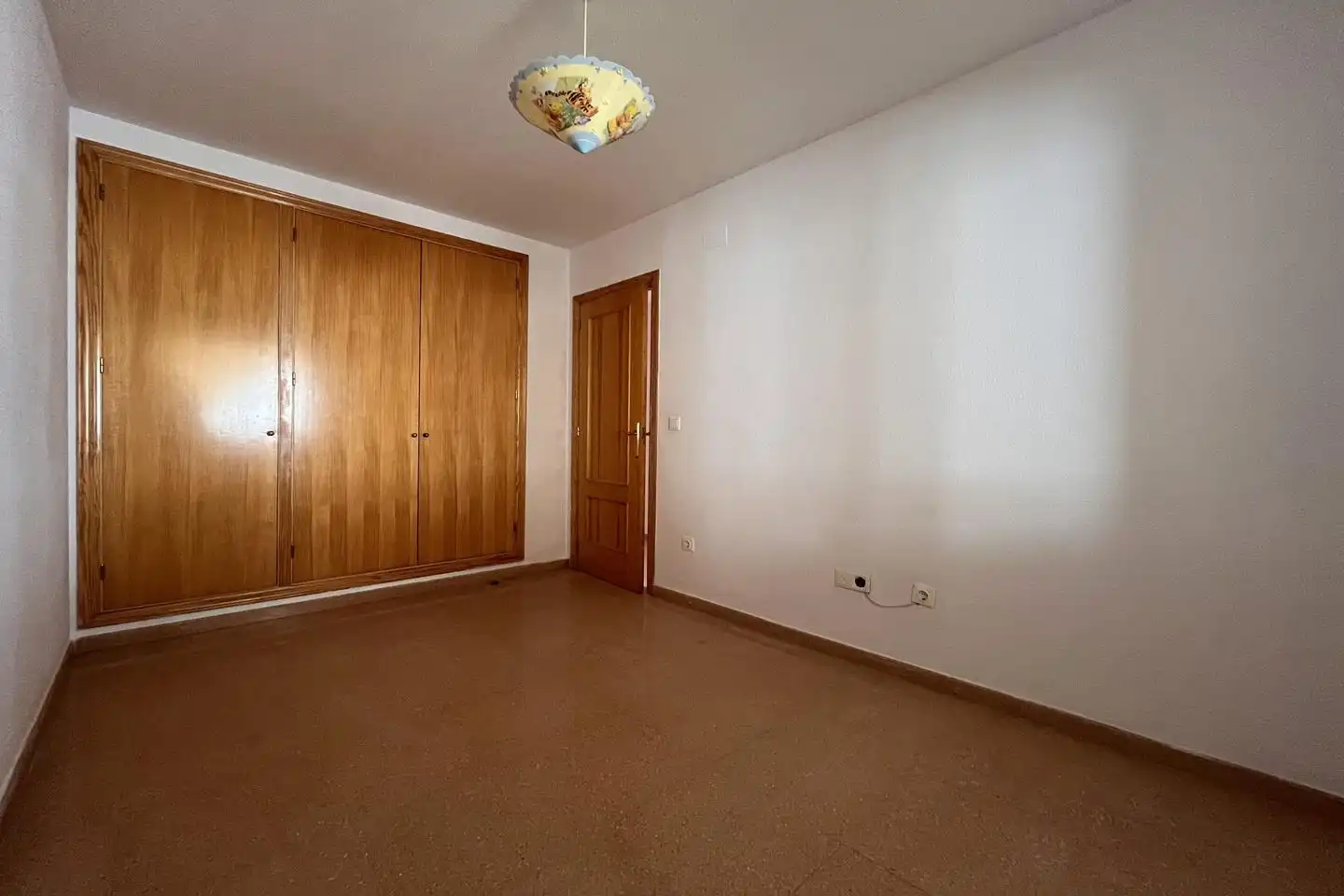 Habitación de Apartamento en venta en Villajoyosa / La Vila Joiosa con Terraza y Alarma
