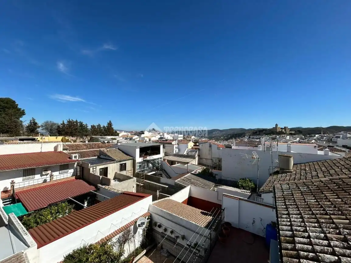 Vista exterior de Casa adosada en venta en Antequera con Terraza