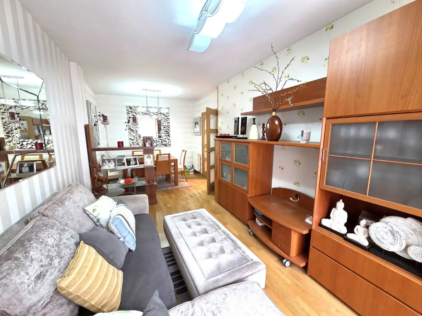 Flat for sale in Calle el Abedul, Villafría - La Ventilla - Castañares