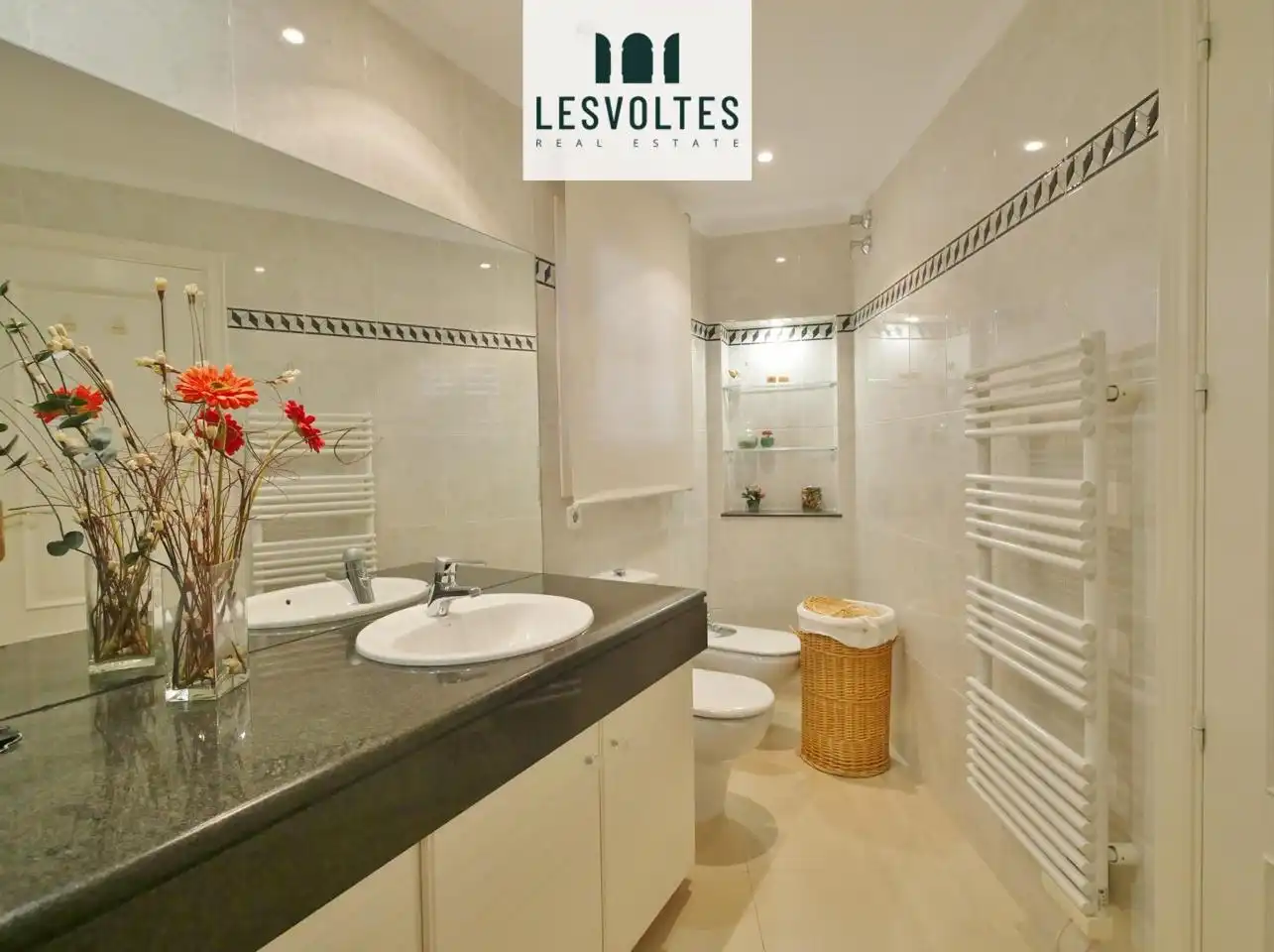 Bathroom of Houses for sale in Palafrugell  with Heating, Private garden and Balcony