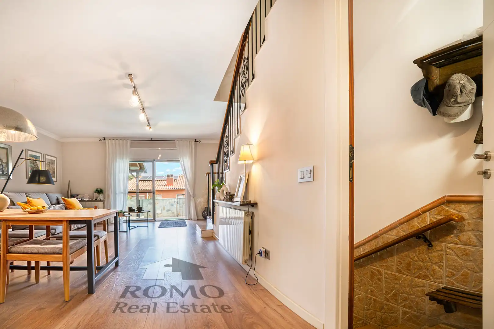Casa pareada con terraza en venta en Santa Perpètua de Mogoda, imagen 38