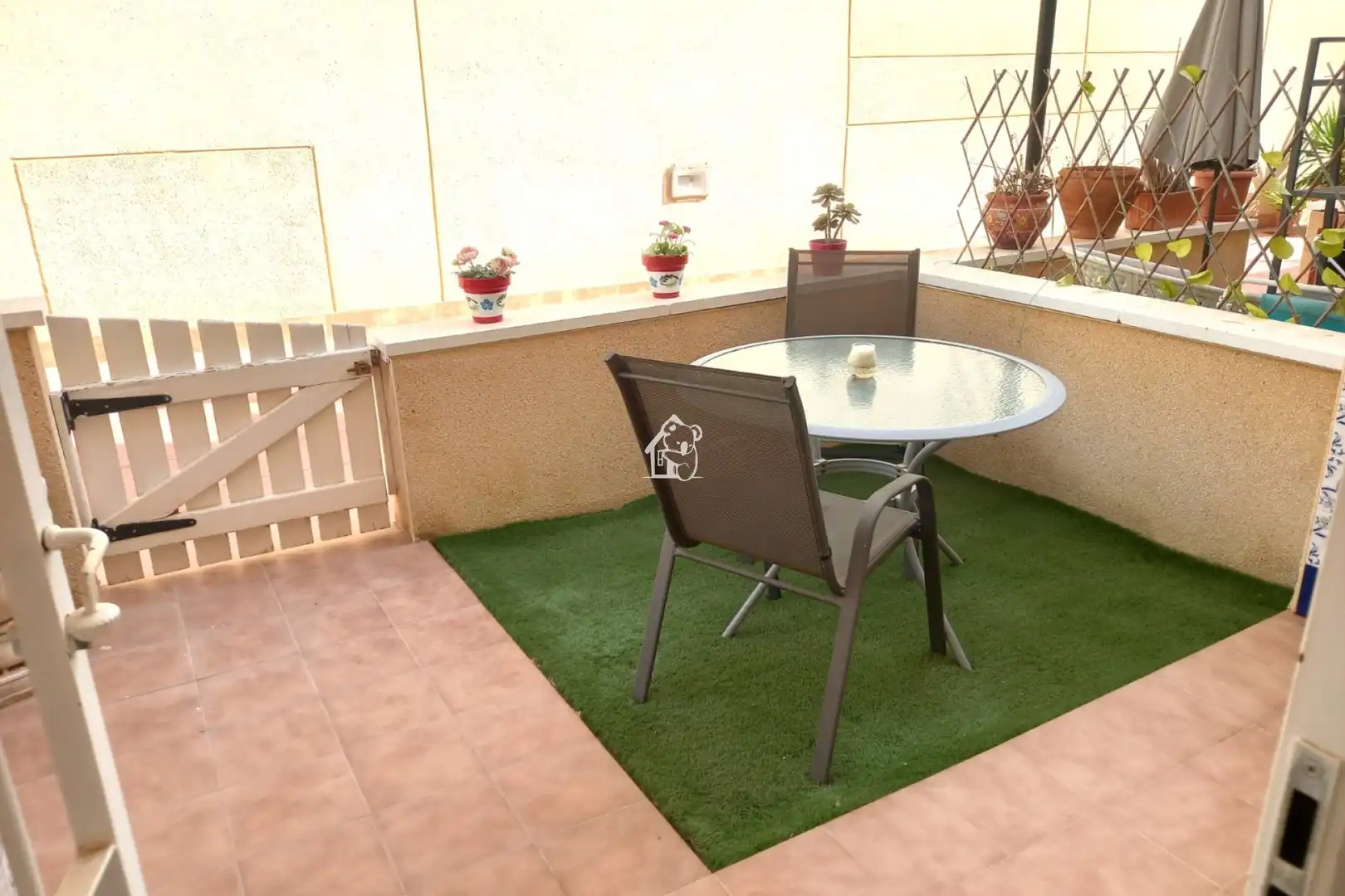 Terrassa de Casa adosada de lloguer en Orihuela amb Aire condicionat, Jardí privat i Terrassa