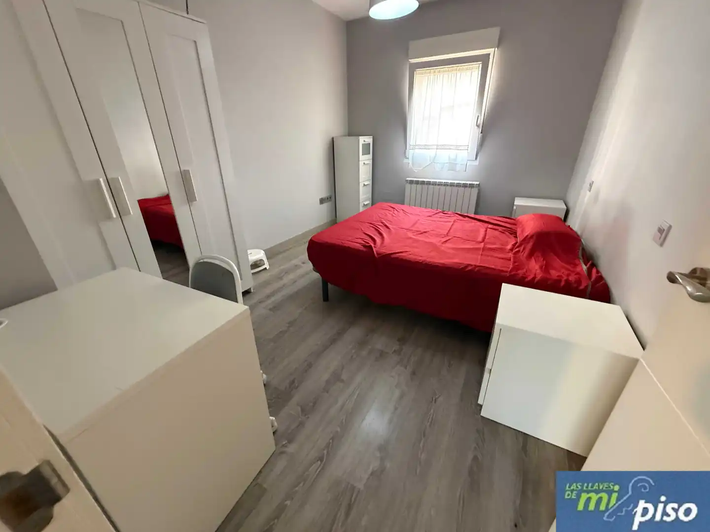 Habitación de Piso de alquiler en Valladolid con Calefacción, Parquet y Amueblado