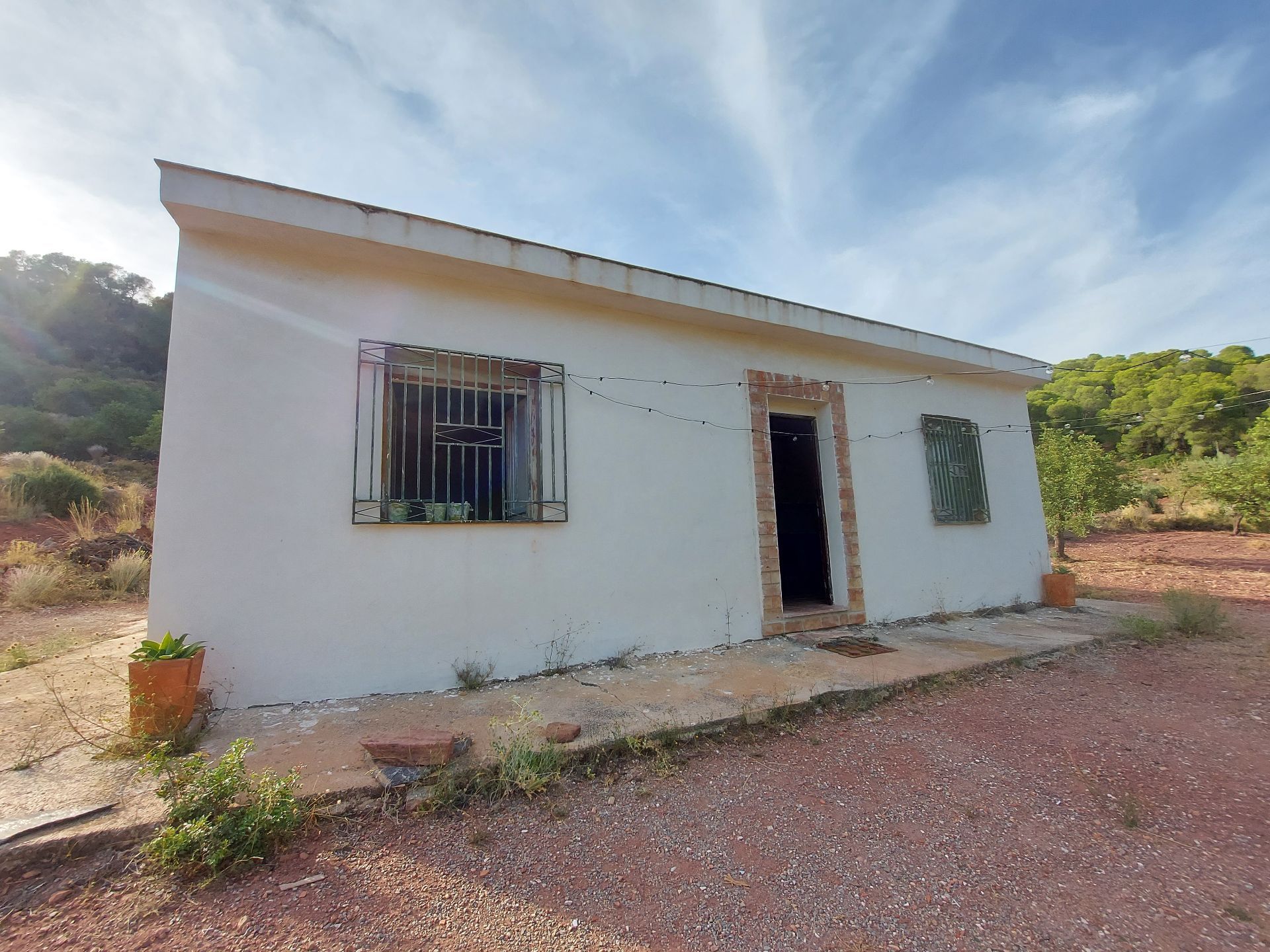 Vista exterior de Finca rústica en venda en Olocau amb Jardí privat, Traster i Piscina