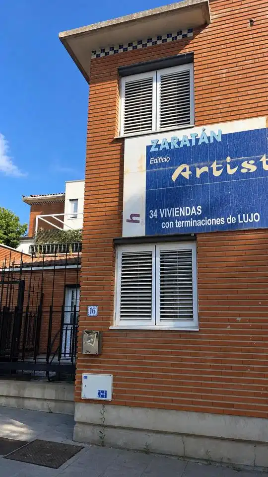 Habitatge amb jardí en venda a Avenida de Salamanca, imagen 2