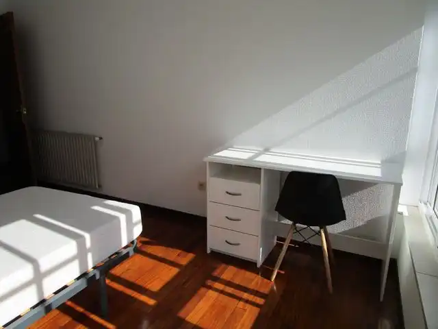 Piso de alquiler en Rúa do Penedo, Conxo