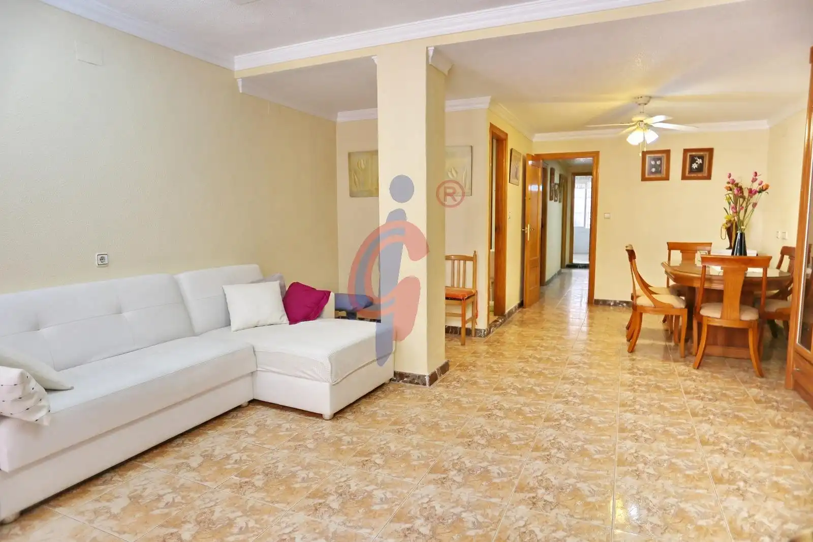 Sala de estar de Planta baja en venta en Guardamar del Segura con Amueblado