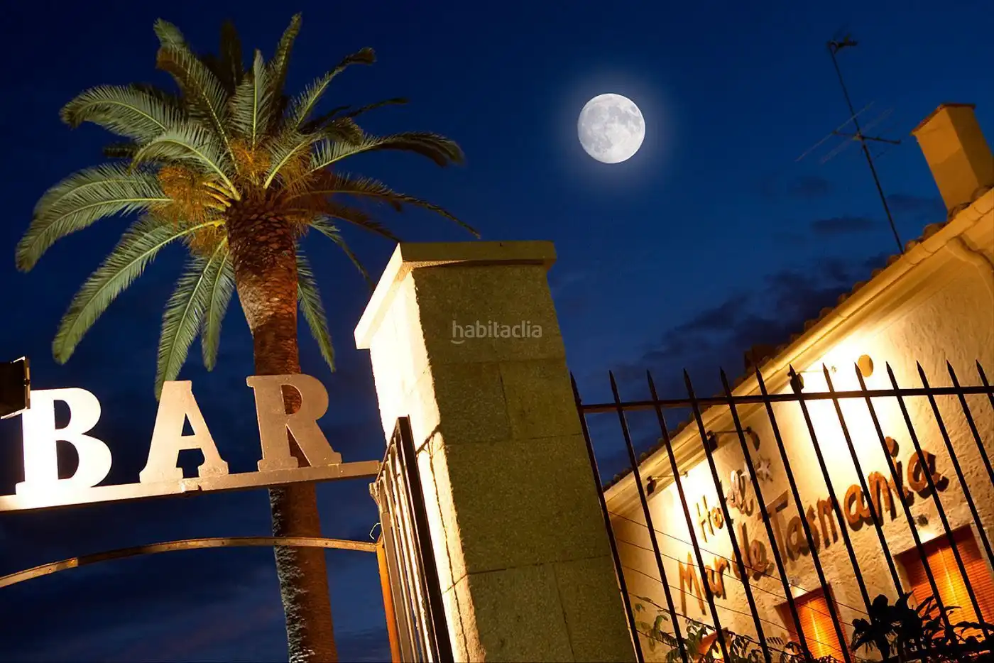 Casa rústica amb jardí en venda a La Bisbal d'Empordà, imagen 17