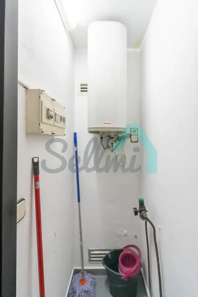 Büro mit Aufzug zur Miete in Uría, imagen 17