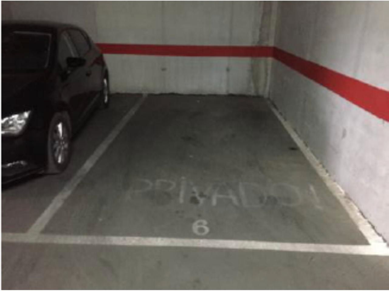 Parking of Garage for sale in Benidorm  with Alarm