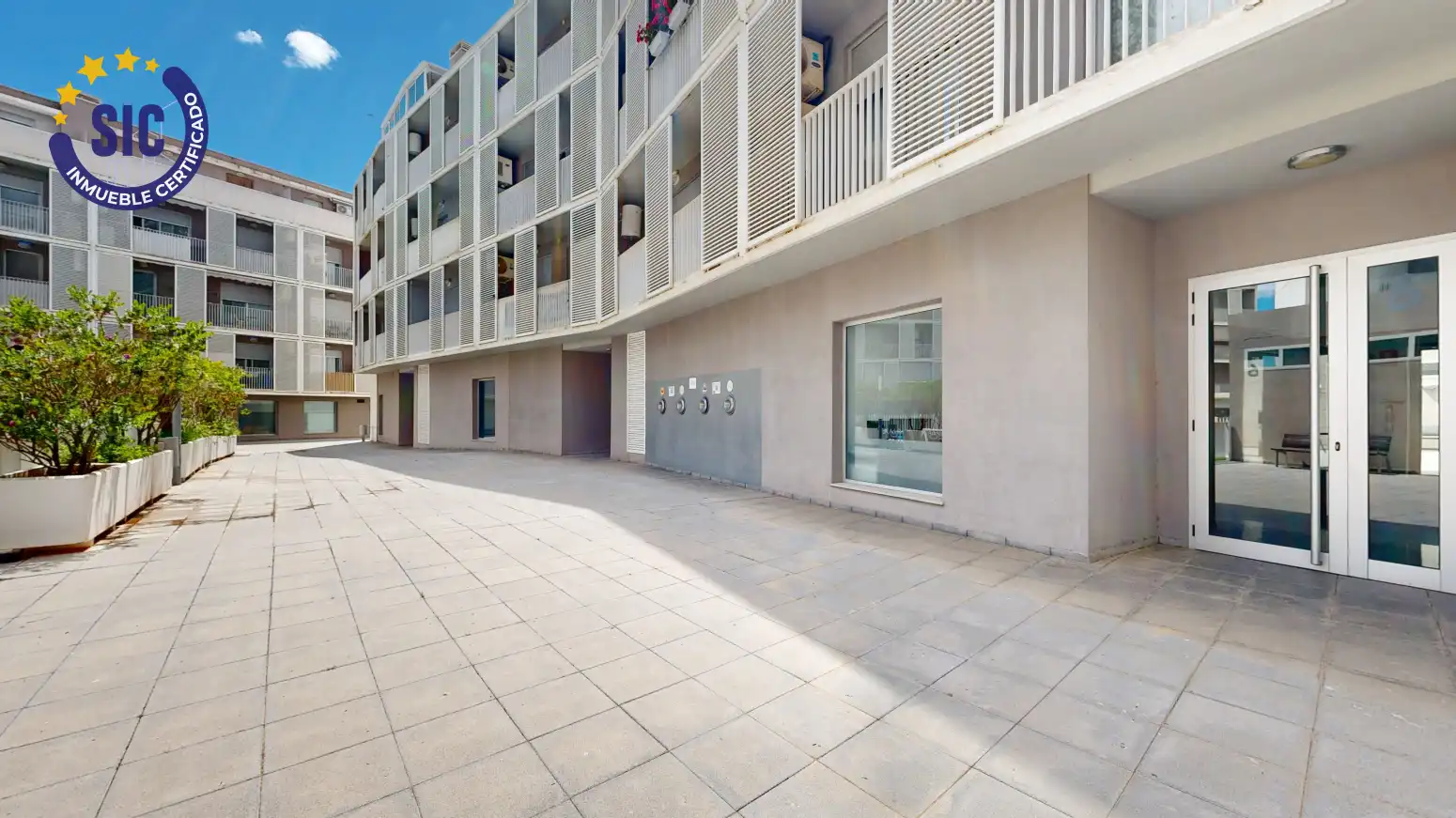 Vista exterior de Piso en venta en Torrent con Aire acondicionado, Calefacción y Trastero