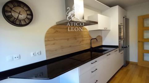 Photo 2 of Single-family semi-detached for sale in Constitución, Santovenia de la Valdoncina, León