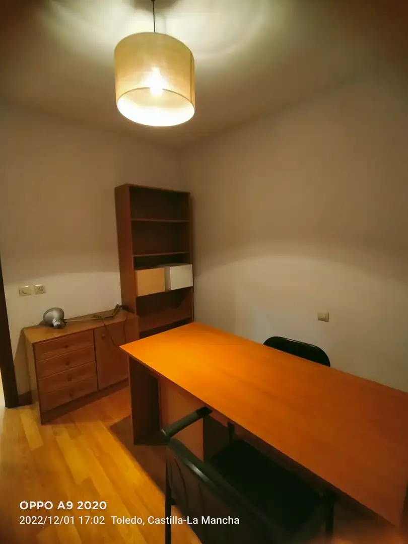 Piso de alquiler en Toledo con Aire acondicionado, Calefacción y Jardín privado