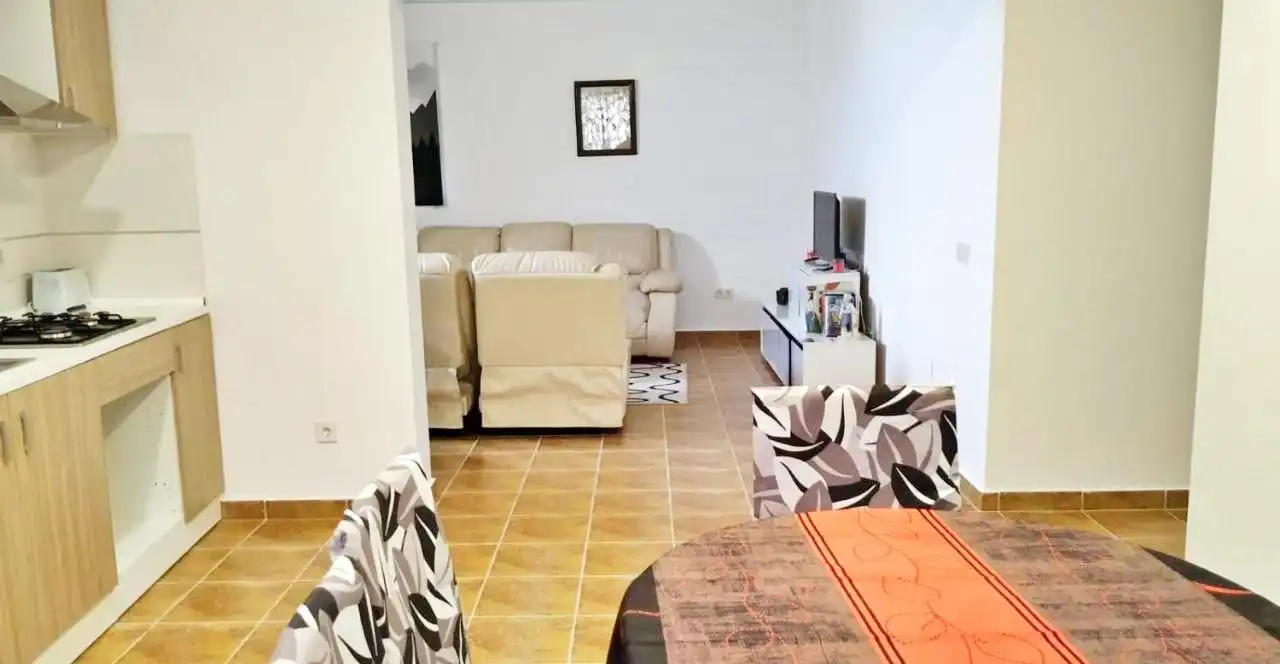 Sala de estar de Casa o chalet en venta en Alcalá del Júcar con Aire acondicionado, Jardín privado y Terraza