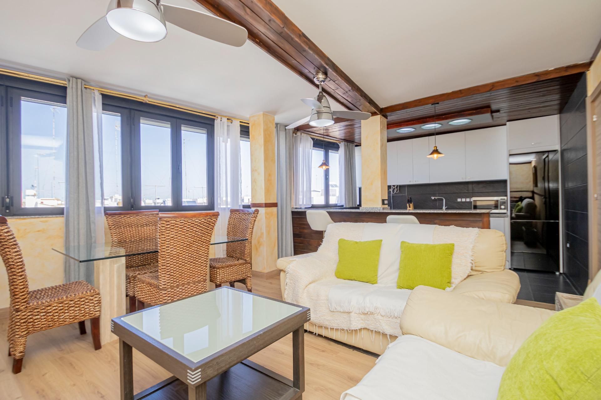 Living room of Flat for sale in Chipiona  with Parquet flooring