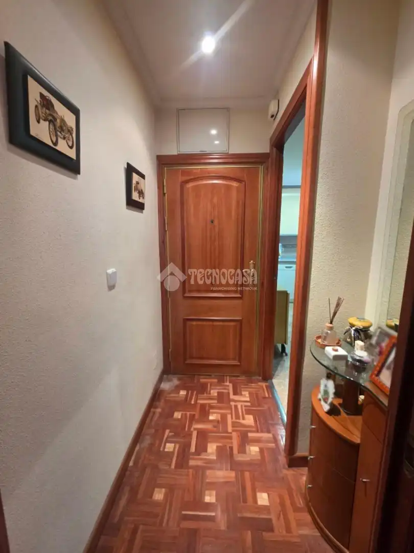 Wohnung zum Verkauf in Alcorcón mit Heizung, Parkett und Terrasse