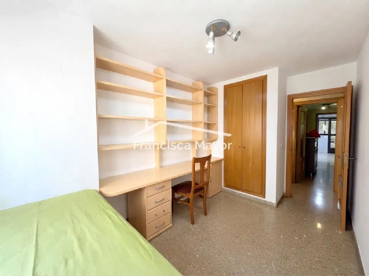 Schlafzimmer von Wohnung zum Verkauf in Valencia mit Klimaanlage, Möbliert und Alarm