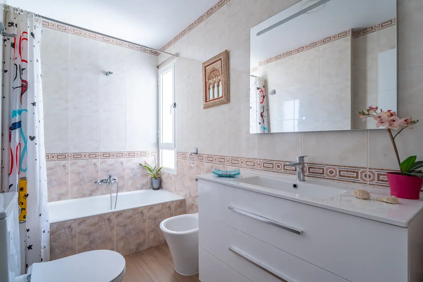 Bathroom of Apartments for sale in Málaga