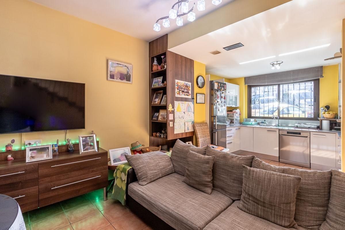 Living room of House or chalet for sale in Monachil  with Air Conditioner and Terrace