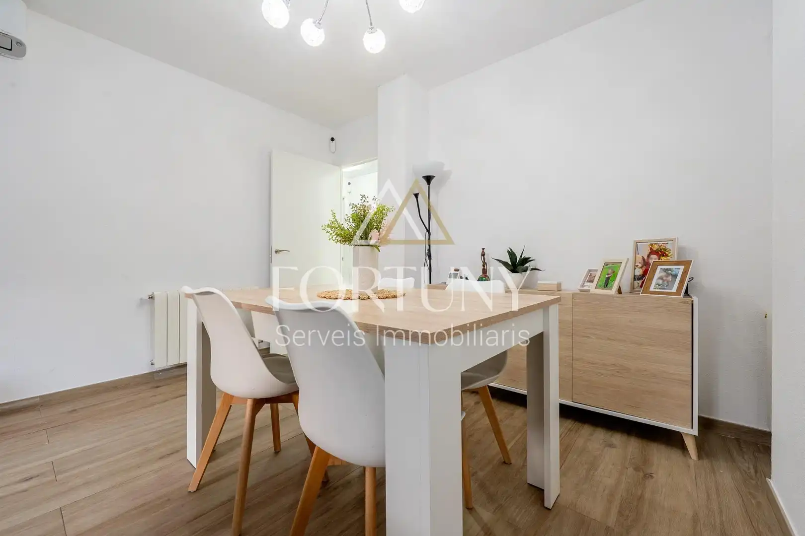 Esszimmer von Wohnung zum Verkauf in Reus mit Klimaanlage, Parkett und Terrasse