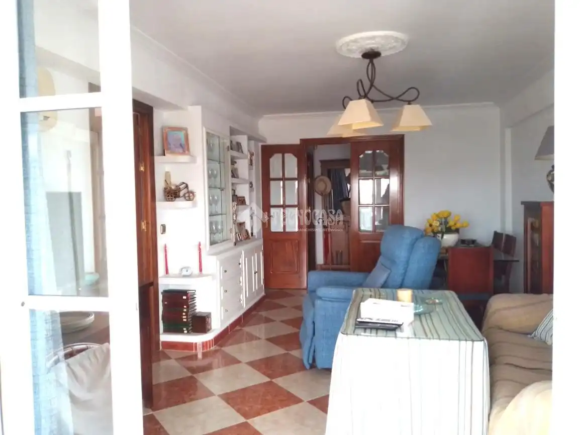 Sala de estar de Piso en venta en Sevilla con Aire acondicionado, Terraza y Amueblado
