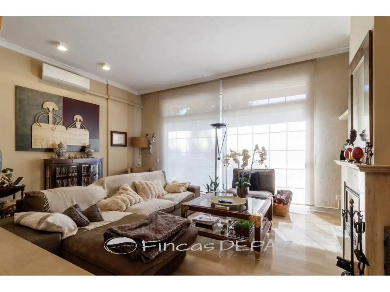 Living room of Detached homes for sale in Castelldefels  with Air Conditioner, Heating and Terrace